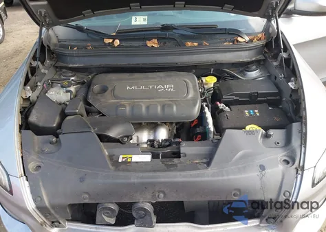 2014 Jeep Cherokee Latitude из США, поврежденный, VIN 1C4PJMCB7EW196698